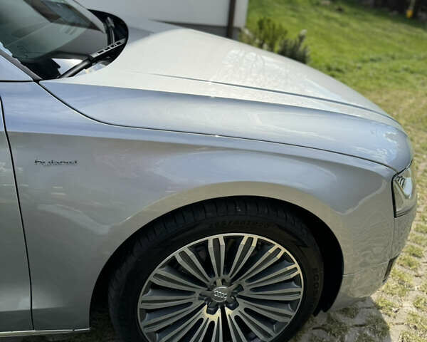 Сірий Ауді A8, об'ємом двигуна 1.98 л та пробігом 169 тис. км за 28900 $, фото 6 на Automoto.ua