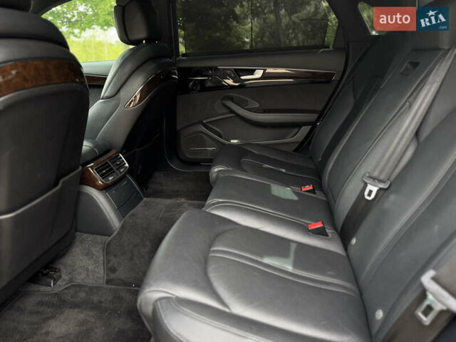 Серый Ауди А8, объемом двигателя 3 л и пробегом 243 тыс. км за 14990 $, фото 10 на Automoto.ua