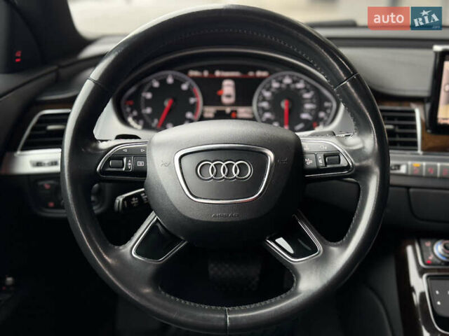 Сірий Ауді A8, об'ємом двигуна 3 л та пробігом 125 тис. км за 24500 $, фото 9 на Automoto.ua