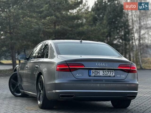 Сірий Ауді A8, об'ємом двигуна 3 л та пробігом 159 тис. км за 29950 $, фото 41 на Automoto.ua