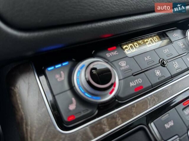 Сірий Ауді A8, об'ємом двигуна 3 л та пробігом 159 тис. км за 29950 $, фото 99 на Automoto.ua