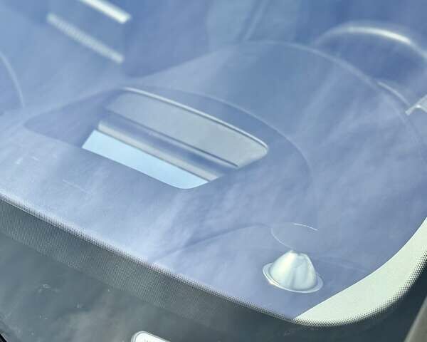 Серый Ауди А8, объемом двигателя 4.13 л и пробегом 219 тыс. км за 29599 $, фото 13 на Automoto.ua