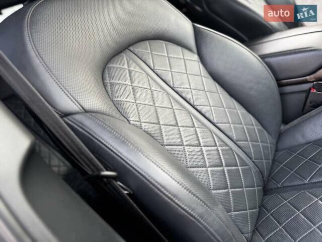 Серый Ауди А8, объемом двигателя 3 л и пробегом 159 тыс. км за 29950 $, фото 74 на Automoto.ua