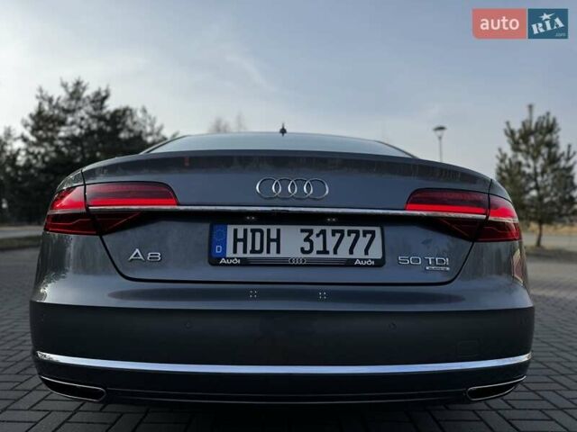 Сірий Ауді A8, об'ємом двигуна 3 л та пробігом 159 тис. км за 29950 $, фото 20 на Automoto.ua