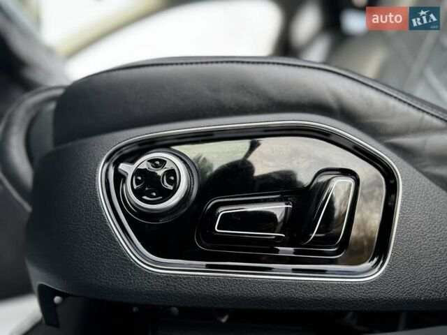 Сірий Ауді A8, об'ємом двигуна 3 л та пробігом 159 тис. км за 29950 $, фото 52 на Automoto.ua