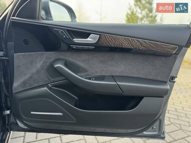 Сірий Ауді A8, об'ємом двигуна 3 л та пробігом 159 тис. км за 29950 $, фото 67 на Automoto.ua