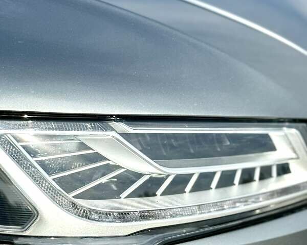 Серый Ауди А8, объемом двигателя 4.13 л и пробегом 219 тыс. км за 29599 $, фото 2 на Automoto.ua