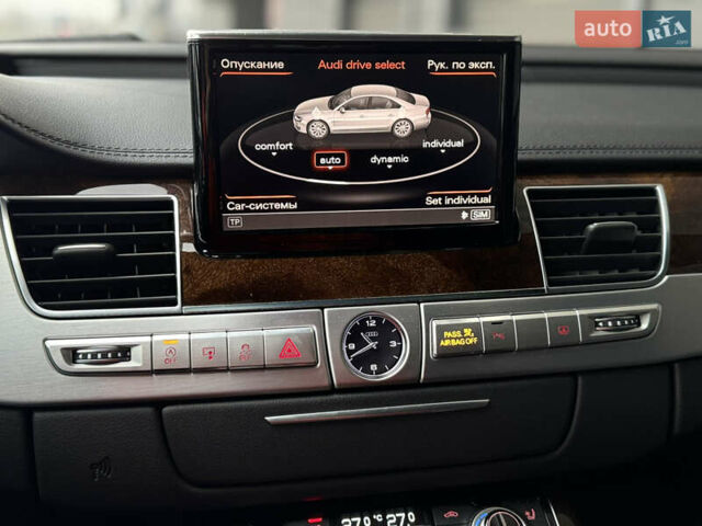 Сірий Ауді A8, об'ємом двигуна 3 л та пробігом 125 тис. км за 24500 $, фото 12 на Automoto.ua