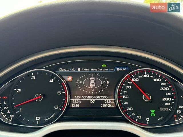 Серый Ауди А8, объемом двигателя 4.13 л и пробегом 219 тыс. км за 29599 $, фото 15 на Automoto.ua