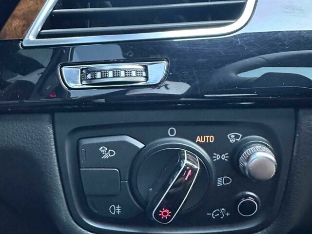 Сірий Ауді A8, об'ємом двигуна 3 л та пробігом 172 тис. км за 22900 $, фото 23 на Automoto.ua