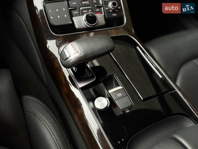 Сірий Ауді A8, об'ємом двигуна 3 л та пробігом 125 тис. км за 24500 $, фото 13 на Automoto.ua