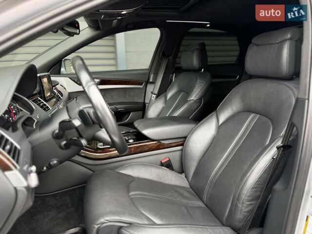 Сірий Ауді A8, об'ємом двигуна 3 л та пробігом 125 тис. км за 24500 $, фото 17 на Automoto.ua