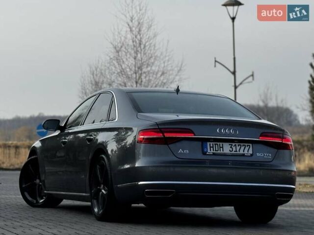 Сірий Ауді A8, об'ємом двигуна 3 л та пробігом 159 тис. км за 29950 $, фото 8 на Automoto.ua