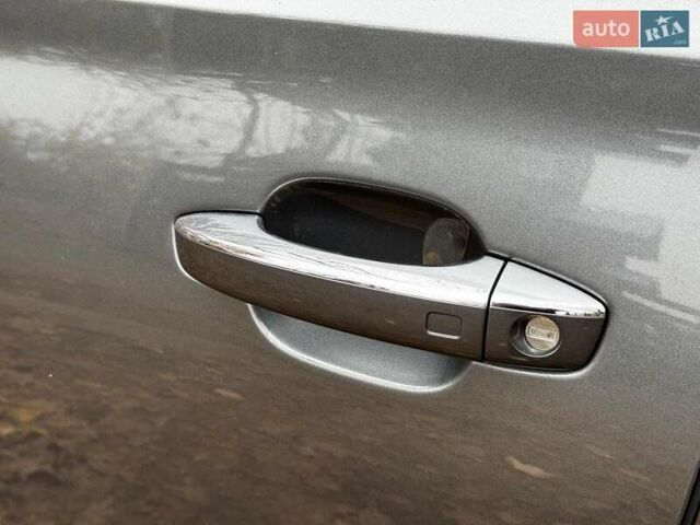 Серый Ауди А8, объемом двигателя 3 л и пробегом 233 тыс. км за 30990 $, фото 14 на Automoto.ua