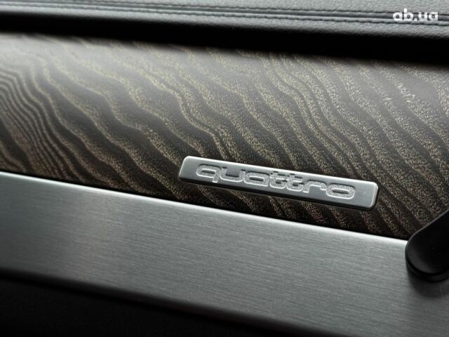 Сірий Ауді A8, об'ємом двигуна 3 л та пробігом 233 тис. км за 30990 $, фото 48 на Automoto.ua