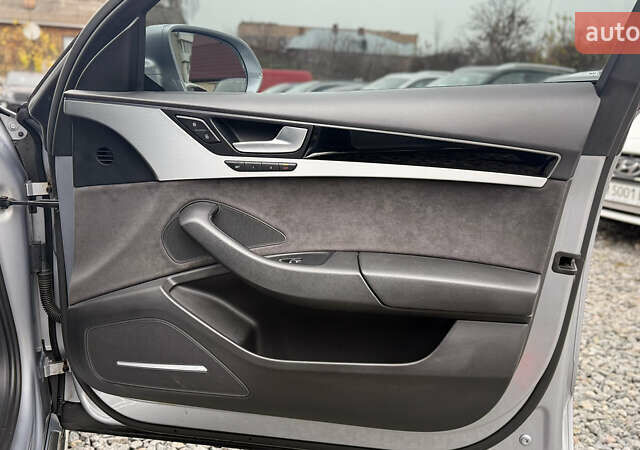 Сірий Ауді A8, об'ємом двигуна 2.97 л та пробігом 276 тис. км за 29900 $, фото 30 на Automoto.ua