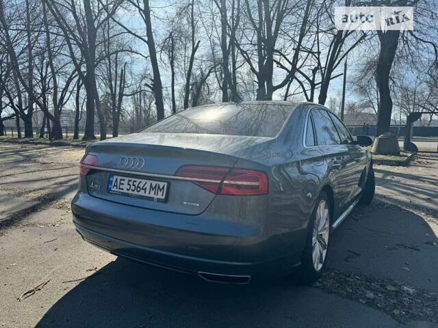 Сірий Ауді A8, об'ємом двигуна 3 л та пробігом 86 тис. км за 31400 $, фото 4 на Automoto.ua