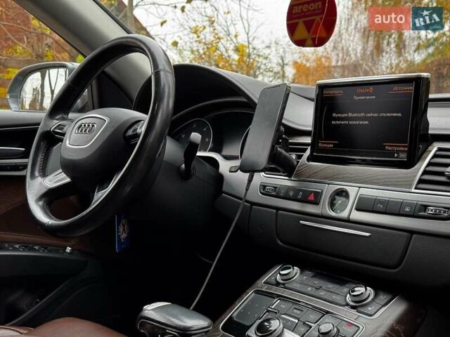 Серый Ауди А8, объемом двигателя 3 л и пробегом 233 тыс. км за 30990 $, фото 44 на Automoto.ua