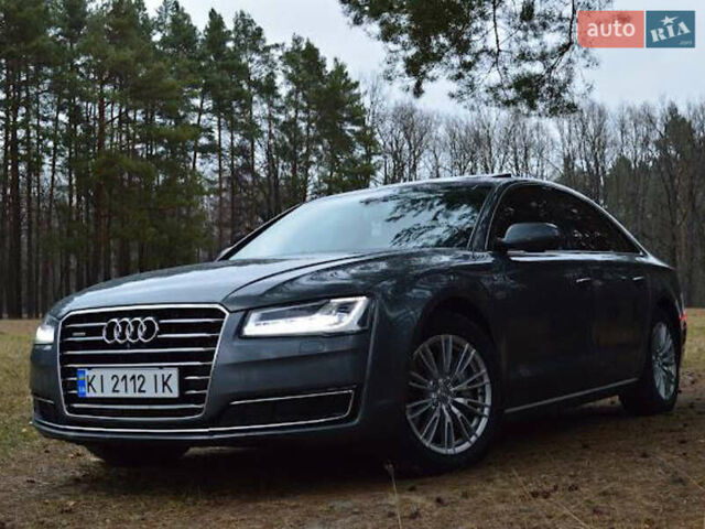Сірий Ауді A8, об'ємом двигуна 3 л та пробігом 233 тис. км за 31900 $, фото 4 на Automoto.ua