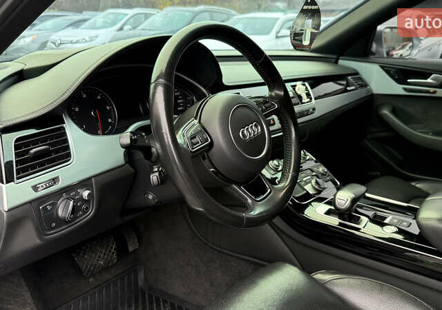 Сірий Ауді A8, об'ємом двигуна 2.97 л та пробігом 276 тис. км за 29900 $, фото 19 на Automoto.ua