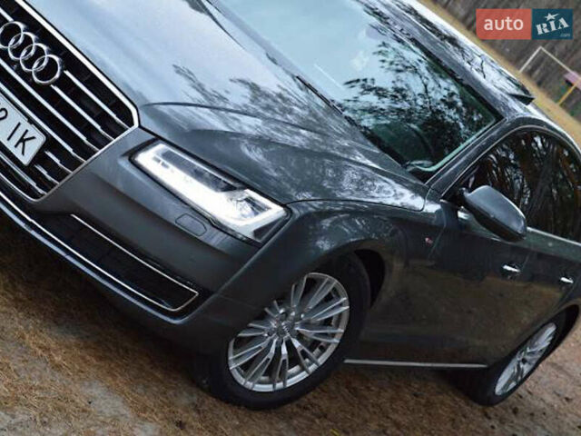 Сірий Ауді A8, об'ємом двигуна 3 л та пробігом 233 тис. км за 31900 $, фото 3 на Automoto.ua