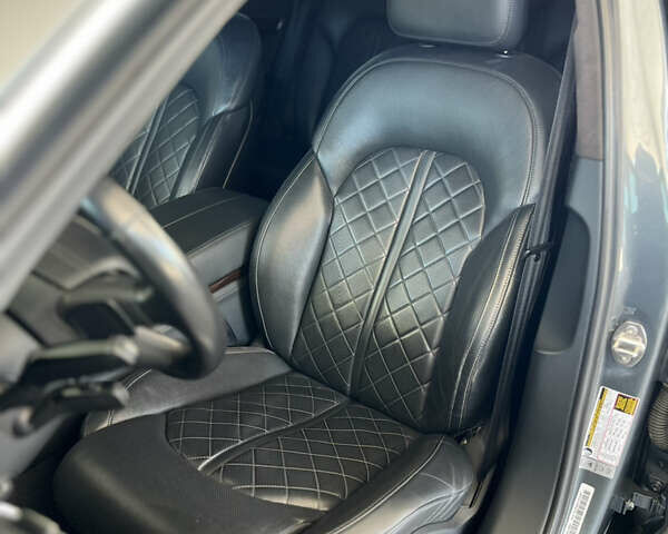 Сірий Ауді A8, об'ємом двигуна 3 л та пробігом 108 тис. км за 28499 $, фото 17 на Automoto.ua