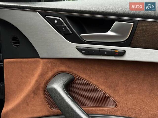 Серый Ауди А8, объемом двигателя 3 л и пробегом 233 тыс. км за 30990 $, фото 50 на Automoto.ua