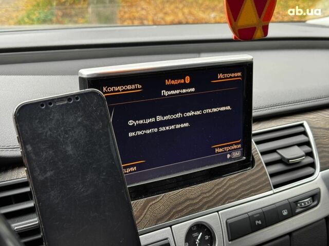 Сірий Ауді A8, об'ємом двигуна 3 л та пробігом 233 тис. км за 30990 $, фото 25 на Automoto.ua