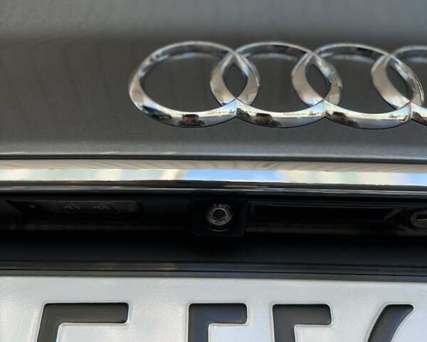Сірий Ауді A8, об'ємом двигуна 3 л та пробігом 108 тис. км за 28499 $, фото 15 на Automoto.ua