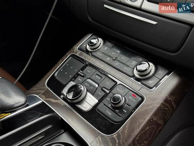 Серый Ауди А8, объемом двигателя 3 л и пробегом 233 тыс. км за 30990 $, фото 46 на Automoto.ua