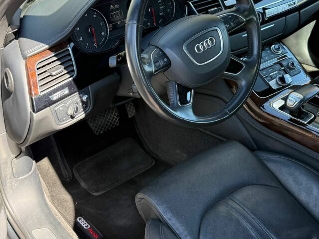 Серый Ауди А8, объемом двигателя 3 л и пробегом 155 тыс. км за 20900 $, фото 9 на Automoto.ua