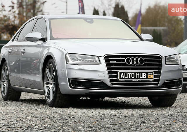 Сірий Ауді A8, об'ємом двигуна 2.97 л та пробігом 276 тис. км за 29900 $, фото 1 на Automoto.ua