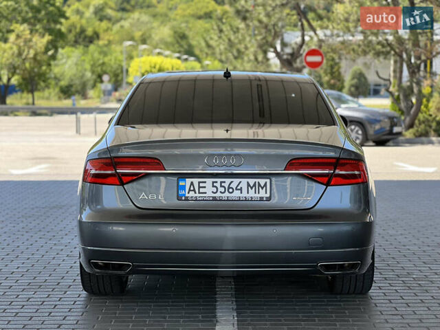 Сірий Ауді A8, об'ємом двигуна 3 л та пробігом 108 тис. км за 28499 $, фото 6 на Automoto.ua