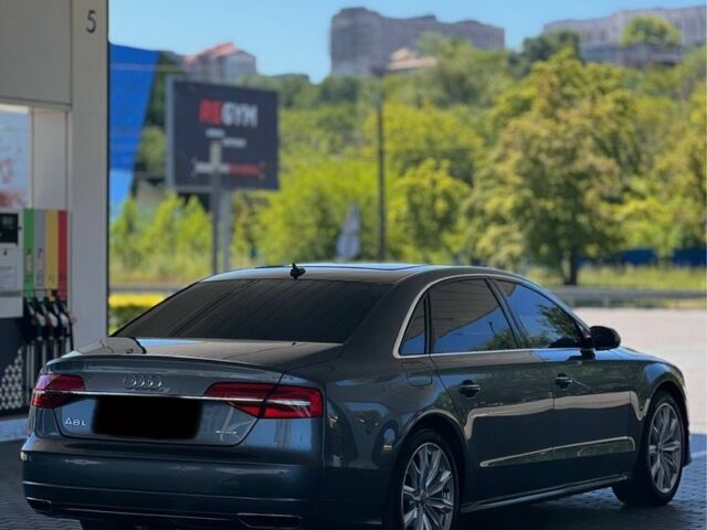 Сірий Ауді A8, об'ємом двигуна 3 л та пробігом 114 тис. км за 24424 $, фото 1 на Automoto.ua