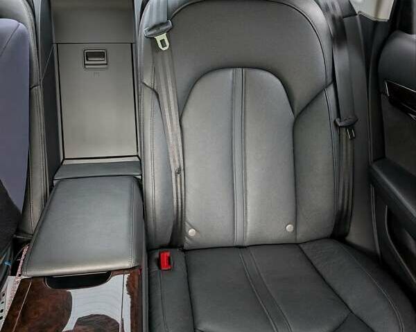 Серый Ауди А8, объемом двигателя 3 л и пробегом 89 тыс. км за 33550 $, фото 16 на Automoto.ua