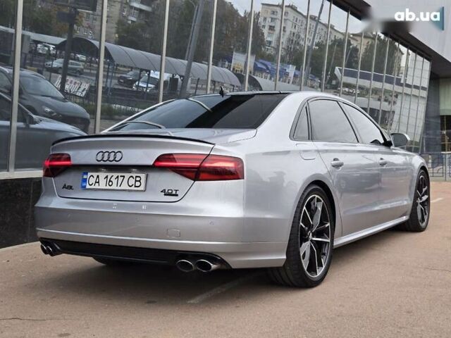 Сірий Ауді A8, об'ємом двигуна 4 л та пробігом 145 тис. км за 39500 $, фото 3 на Automoto.ua