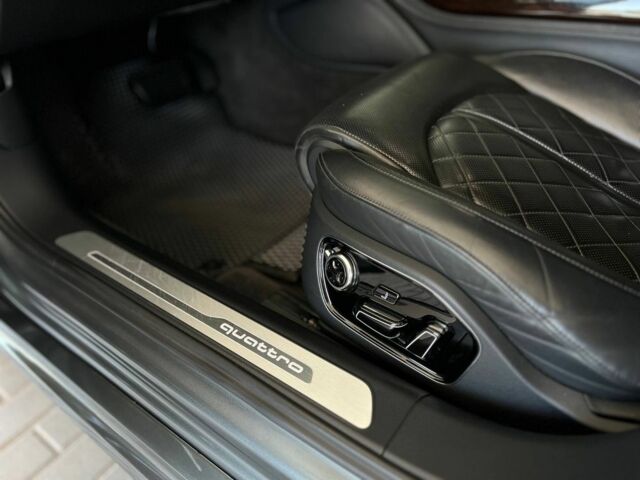 Сірий Ауді A8, об'ємом двигуна 3 л та пробігом 114 тис. км за 24424 $, фото 6 на Automoto.ua