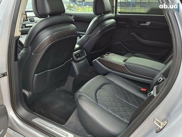 Сірий Ауді A8, об'ємом двигуна 4 л та пробігом 145 тис. км за 39500 $, фото 14 на Automoto.ua