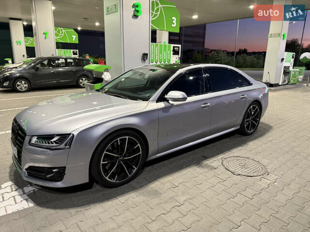Серый Ауди А8, объемом двигателя 4 л и пробегом 143 тыс. км за 41500 $, фото 1 на Automoto.ua