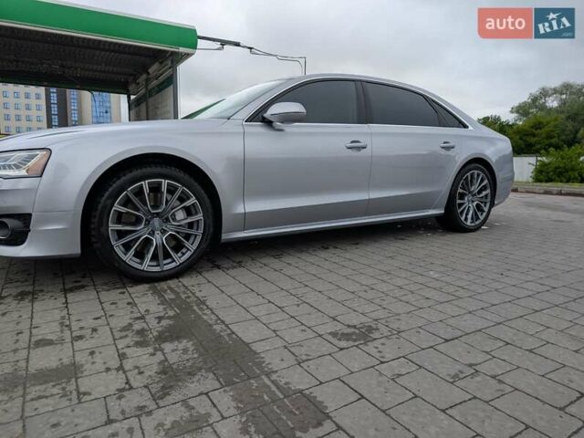 Серый Ауди А8, объемом двигателя 3 л и пробегом 89 тыс. км за 33550 $, фото 9 на Automoto.ua