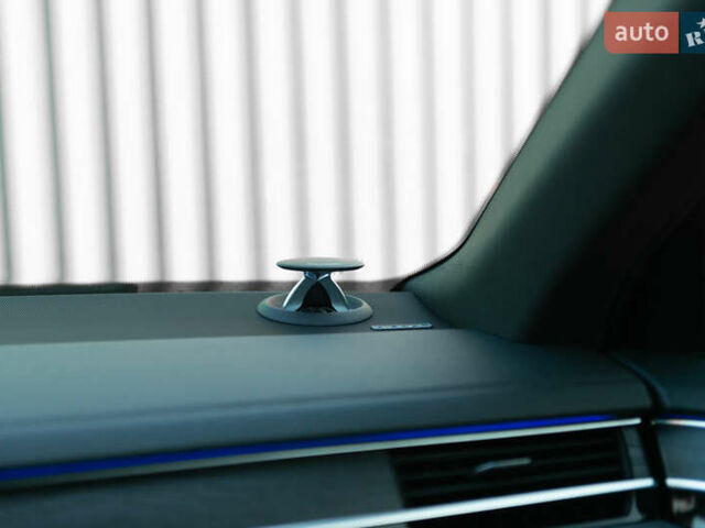 Серый Ауди А8, объемом двигателя 2.97 л и пробегом 95 тыс. км за 75000 $, фото 42 на Automoto.ua