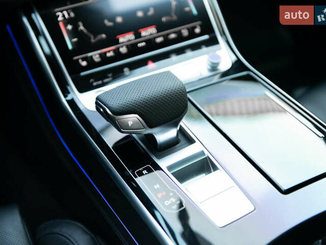 Серый Ауди А8, объемом двигателя 2.97 л и пробегом 95 тыс. км за 75000 $, фото 26 на Automoto.ua