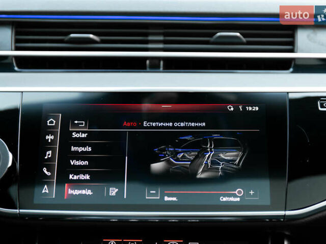 Серый Ауди А8, объемом двигателя 2.97 л и пробегом 95 тыс. км за 75000 $, фото 49 на Automoto.ua