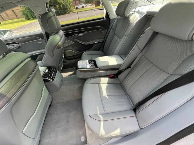 Серый Ауди А8, объемом двигателя 4 л и пробегом 49 тыс. км за 26000 $, фото 13 на Automoto.ua