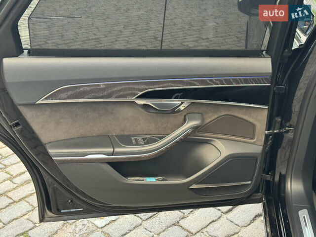 Сірий Ауді A8, об'ємом двигуна 3 л та пробігом 206 тис. км за 54700 $, фото 23 на Automoto.ua