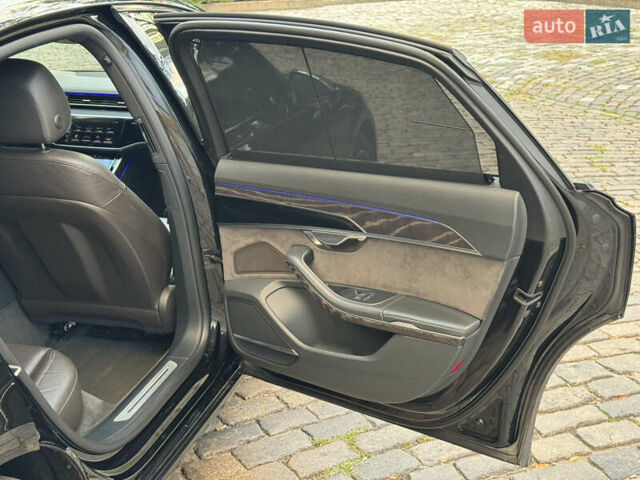 Сірий Ауді A8, об'ємом двигуна 3 л та пробігом 206 тис. км за 54700 $, фото 27 на Automoto.ua