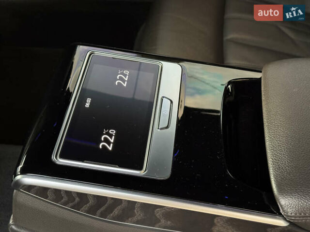 Сірий Ауді A8, об'ємом двигуна 3 л та пробігом 206 тис. км за 54700 $, фото 26 на Automoto.ua