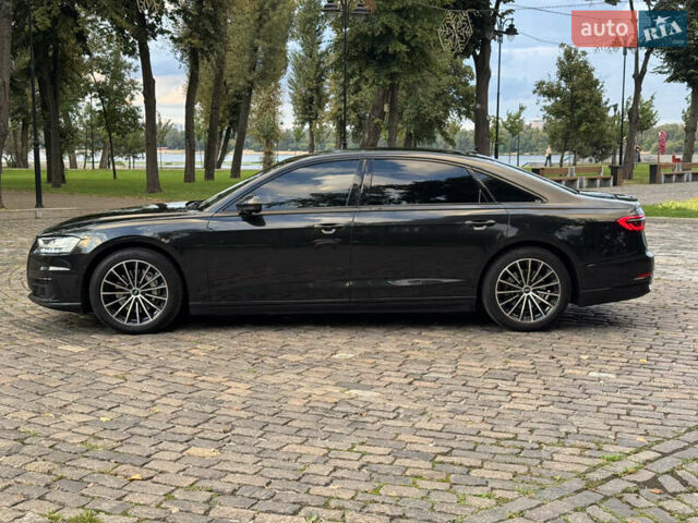 Сірий Ауді A8, об'ємом двигуна 3 л та пробігом 206 тис. км за 54700 $, фото 1 на Automoto.ua