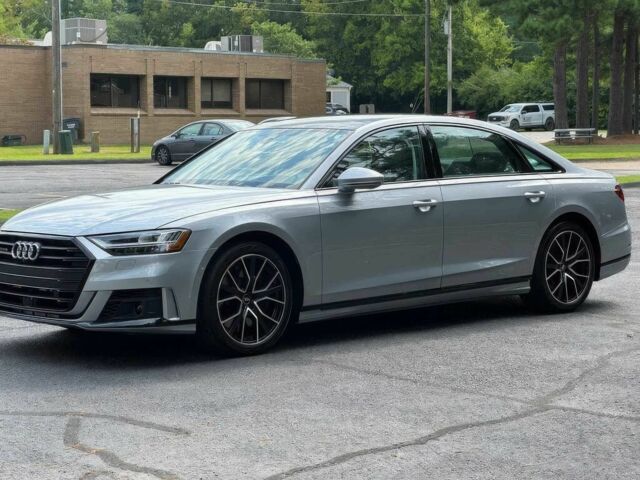 Серый Ауди А8, объемом двигателя 4 л и пробегом 49 тыс. км за 26000 $, фото 2 на Automoto.ua