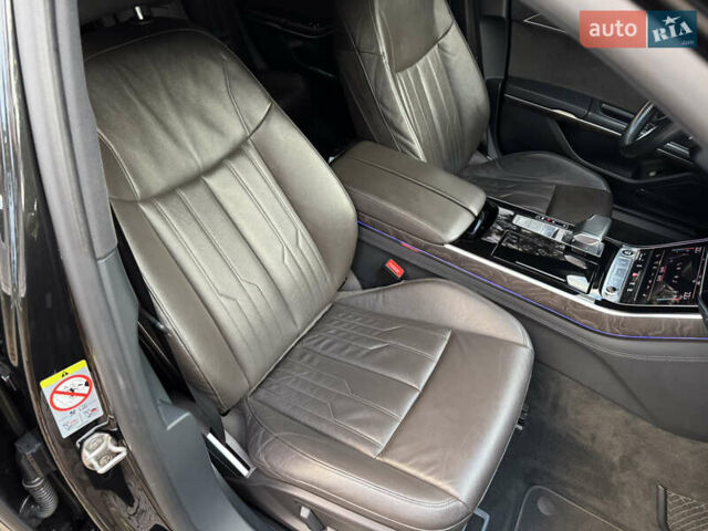 Серый Ауди А8, объемом двигателя 3 л и пробегом 206 тыс. км за 45700 $, фото 32 на Automoto.ua